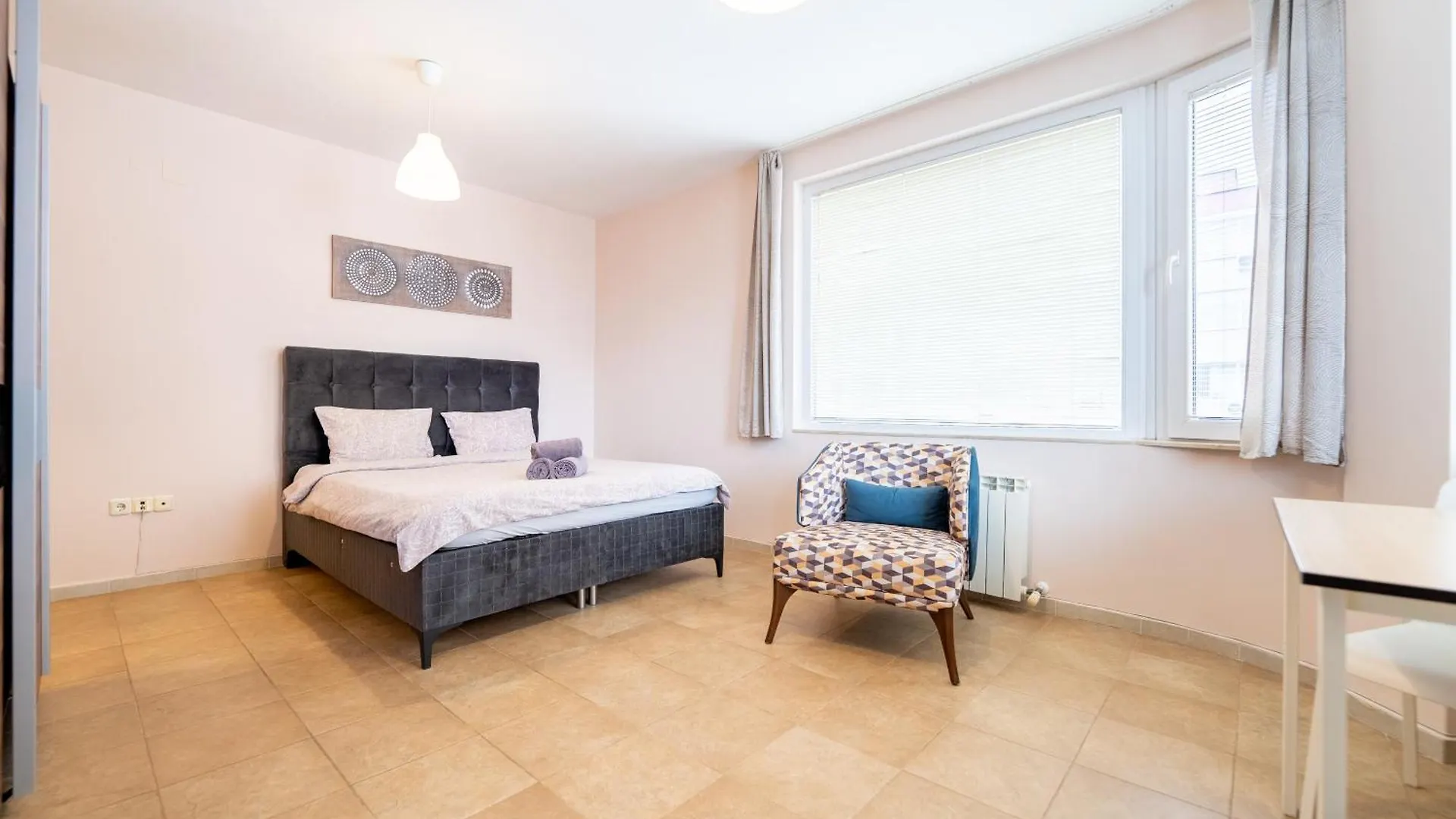 Lovely Apartment In Studentski Grad Sofia